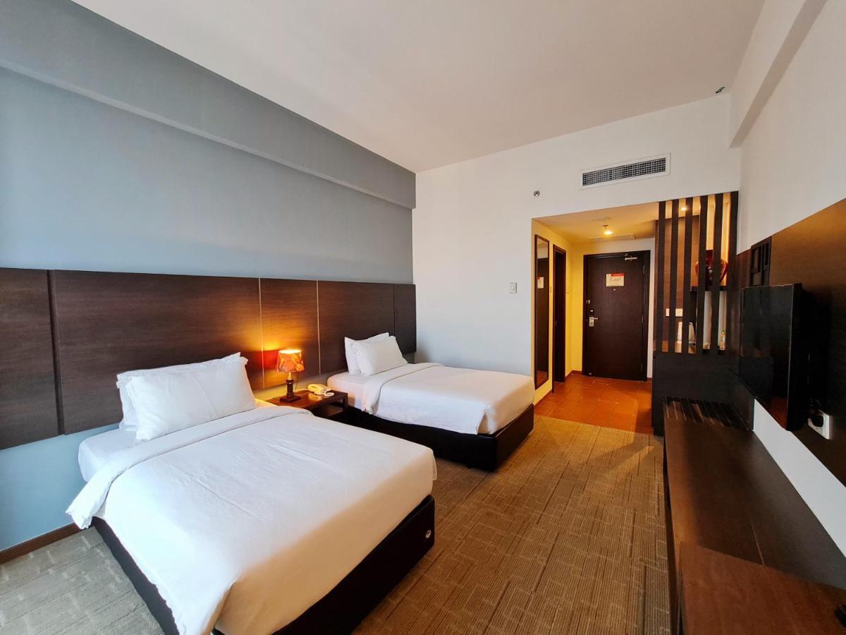 Swan Garden Hotel