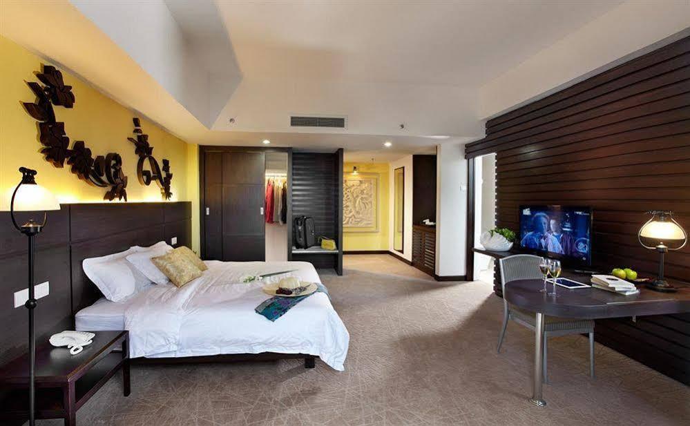 Swan Garden 4*