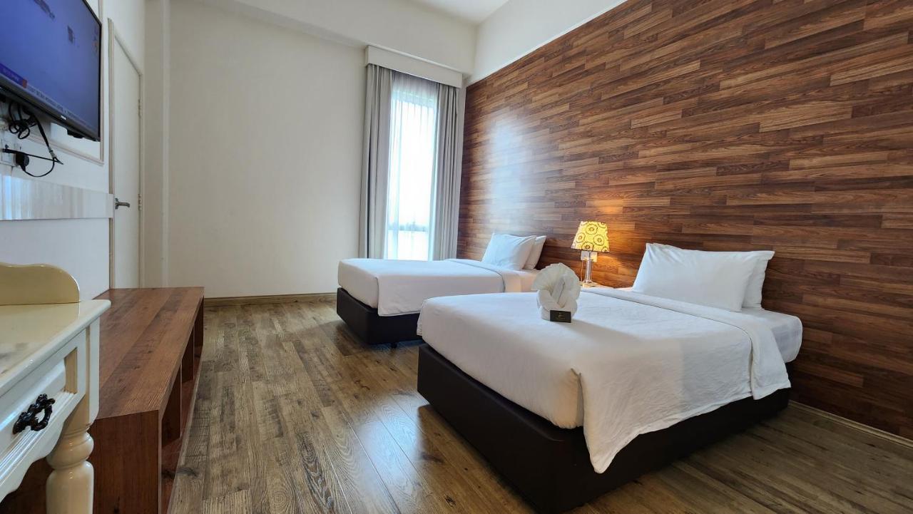 Swan Garden Hotel 4*