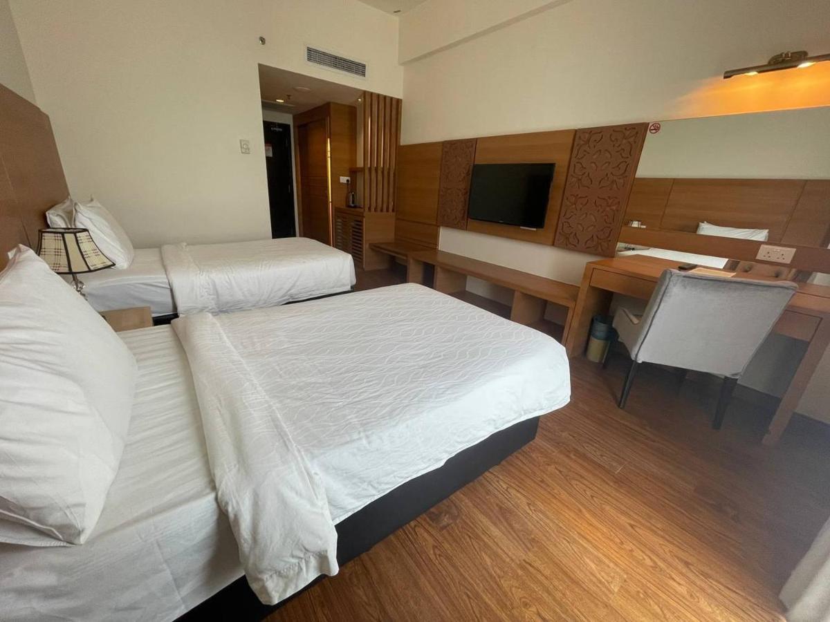 Swan Garden Hotel Malacca